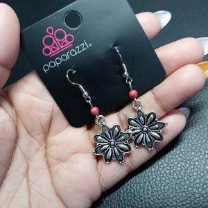 Paparazzi Dainty Flower Earrings
